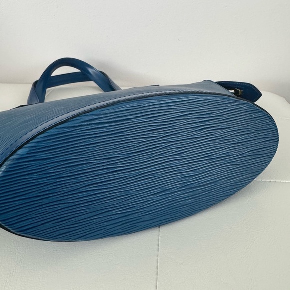 Louis Vuitton Elegant Epi Saint Jacques Blue Tote - Picture 6 of 14